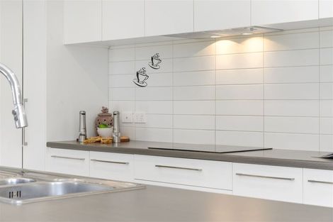 Photo of property in 3 Northbrook Glen, Flagstaff, Hamilton, 3210