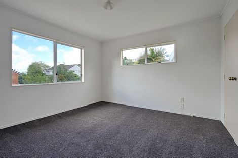 Photo of property in 6/24 Eastglen Road, Glen Eden, Auckland, 0602