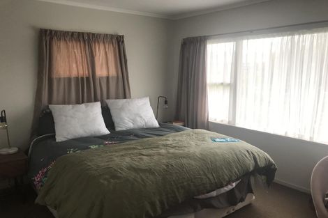 Photo of property in 1/16 Fairway Avenue, Red Beach, 0932