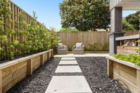 Photo of property in 255b Oceanbeach Road, Mount Maunganui, 3116