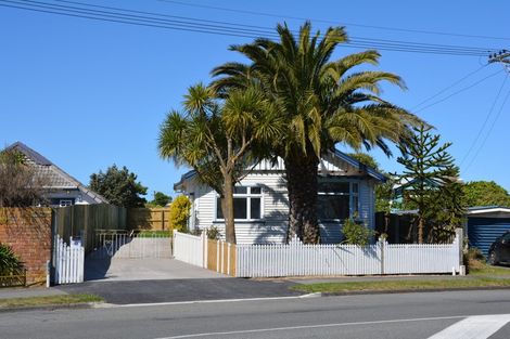 Photo of property in 71 Union Street, New Brighton, Christchurch, 8061