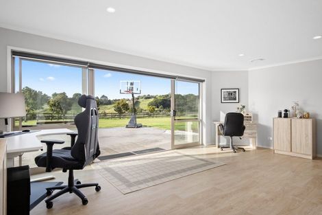 Photo of property in 331b Bald Hill Road, Waiuku, 2681