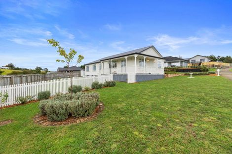 Photo of property in 21 Bragato Way, Te Kauwhata, 3710