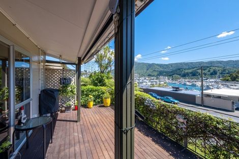 Photo of property in 4t Rutland Street, Picton, 7220