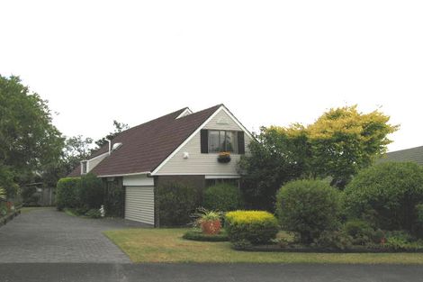 Photo of property in 21 Manutara Avenue, Forrest Hill, Auckland, 0620