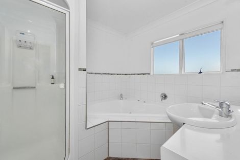 Photo of property in 4 Charles Henry Place, Harrowfield, Hamilton, 3210