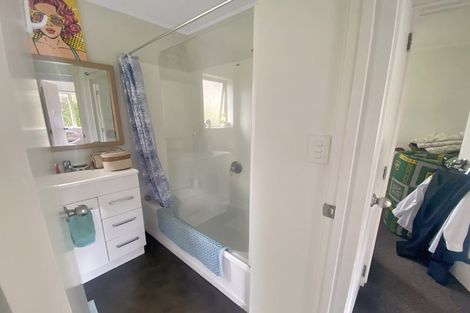 Photo of property in 66 Spinella Drive, Bayview, Auckland, 0629