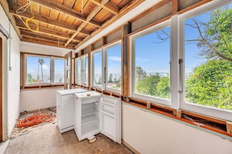 Photo of property in 3 Onslow Road, Bluff Hill, Napier, 4110