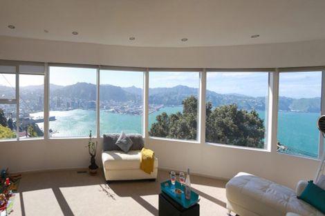 Photo of property in 8 Roseneath Terrace, Roseneath, Wellington, 6011