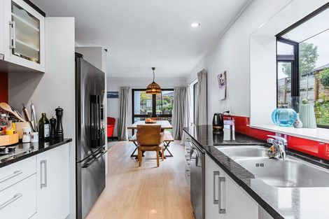 Photo of property in 83 Harvey Street, Waipahihi, Taupo, 3330