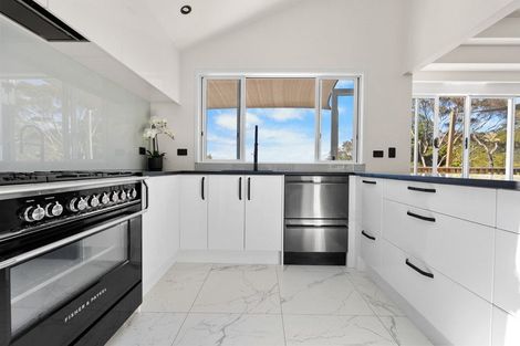 Photo of property in 9 Oromahoe Road, Opua, 0200