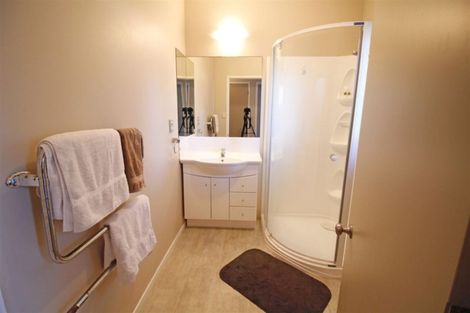 Photo of property in 351 Oceanbeach Road, Mount Maunganui, 3116