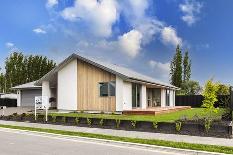 Photo of property in 12 Elsie Lange Way, Casebrook, Christchurch, 8051