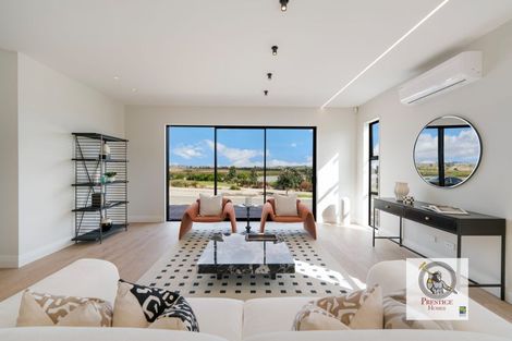 Photo of property in 26 Evergreen Parade, Rosehill, Papakura, 2113