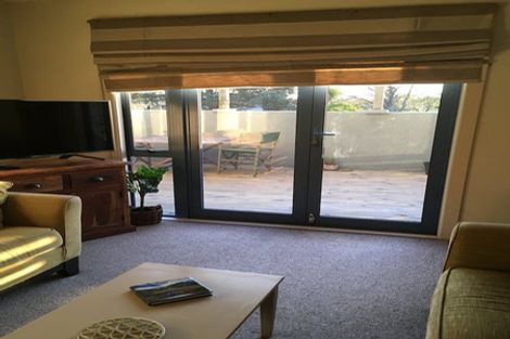 Photo of property in 16 Freyberg Street, Roslyn, Palmerston North, 4414