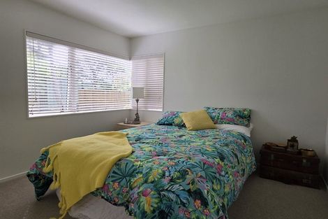 Photo of property in 4/24 Eversleigh Road, Belmont, Auckland, 0622
