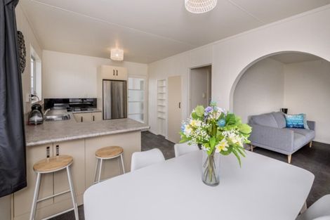 Photo of property in 21 Charles Street, Levin, 5510