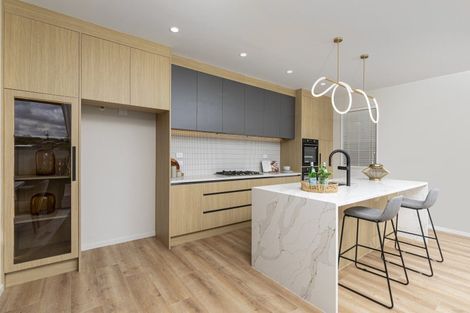 Photo of property in 6d Ringwood Street, Torbay, Auckland, 0630