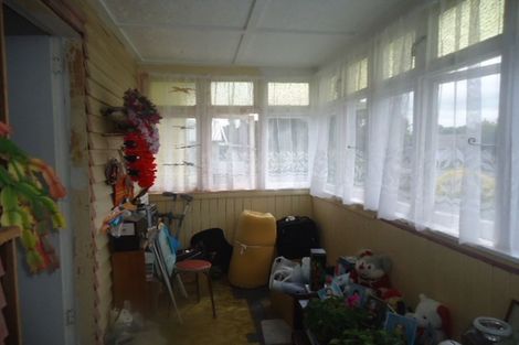 Photo of property in 8 Station Street, Tirau, 3410