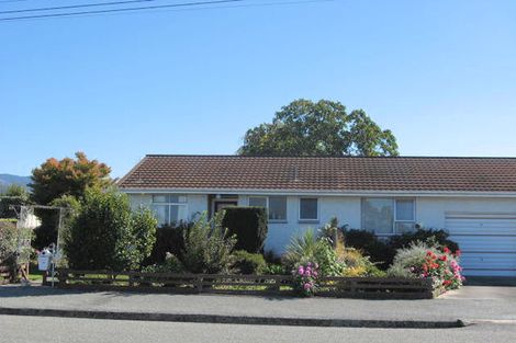 Photo of property in 8 Harris Street, Waimate, 7924