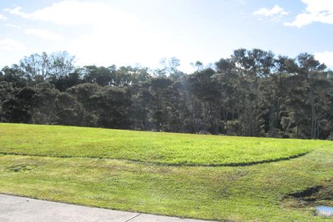 Photo of property in 8 Spinnaker Point, Haruru, 0204