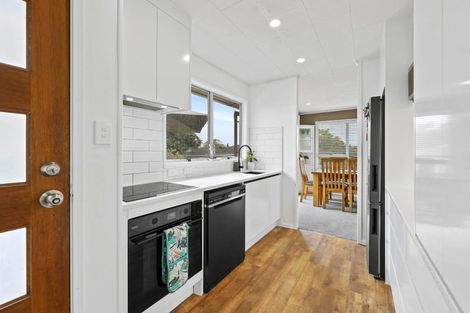 Photo of property in 17 Sherie Place, Howick, Auckland, 2014