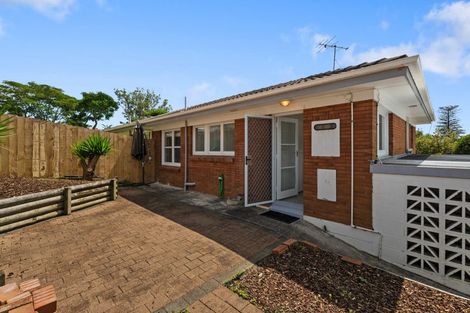 Photo of property in 1/8 Broadview Place, Howick, Auckland, 2014