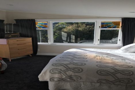 Photo of property in 75 Creswick Terrace, Northland, Wellington, 6012