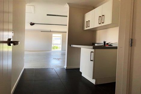 Photo of property in 8 Sutherland Court, Flagstaff, Hamilton, 3210