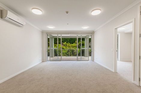 Photo of property in 16 Rewa Rewa Lane, Orewa, 0931