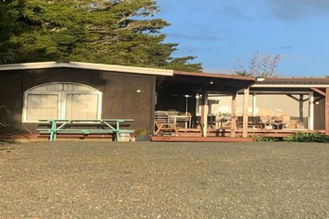 Photo of property in 1665 Matapouri Road, Matapouri, Whangarei, 0173