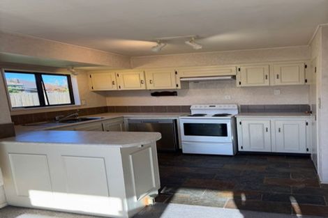 Photo of property in 4/64 Marne Road, Papakura, 2110