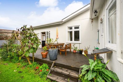 Photo of property in 23 Jenks Street, Foxton, 4814