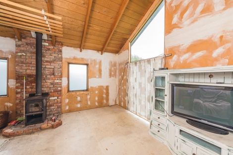 Photo of property in 51 Polson Street, Castlecliff, Whanganui, 4501