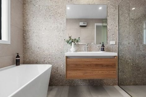 Photo of property in 5 Wai Whatu Street, Meeanee, Napier, 4110