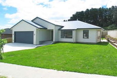 Photo of property in 80 Aotea Drive, Aotea, Porirua, 5024