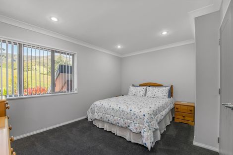 Photo of property in 5 Fantail Heights, Picton, 7220