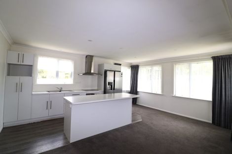 Photo of property in 27 Arthur Street, Holmes Hill, Oamaru, 9401
