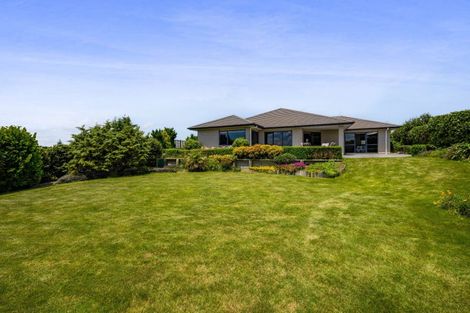 Photo of property in 3 Larlin Heights, Hawera, 4675