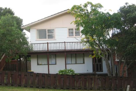 Photo of property in 17 Lemnos Place, Titirangi, Auckland, 0604