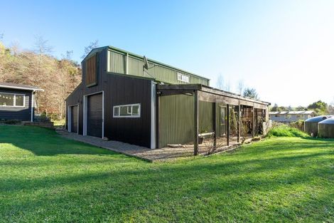 Photo of property in 33a Totara View Road, Wakefield, 7095