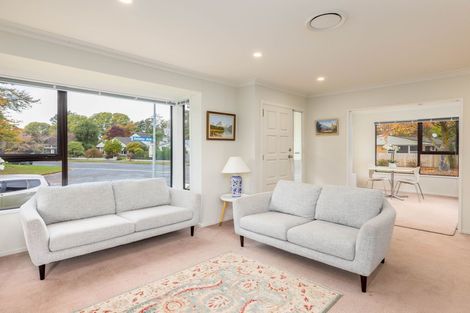 Photo of property in 68 Solway Avenue, Ilam, Christchurch, 8041