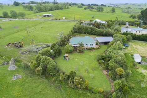 Photo of property in 475 Tauraroa Road, Mangapai, Whangarei, 0178