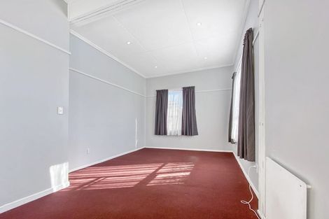 Photo of property in 151a The Parade, Island Bay, Wellington, 6023