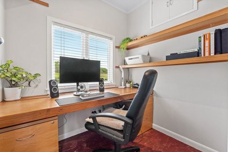 Photo of property in 682 Haruru Road, Kaukapakapa, 0873