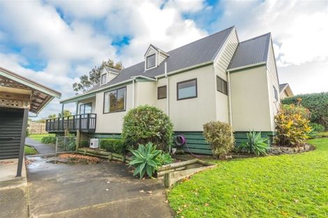 Photo of property in 4 Bastia Avenue, Bastia Hill, Whanganui, 4500