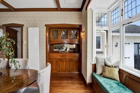 Photo of property in 19 Baring Terrace, Strandon, New Plymouth, 4312