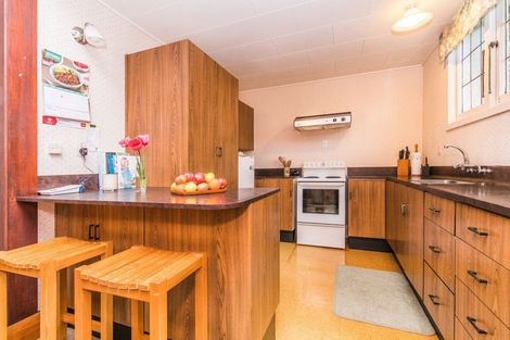 Photo of property in 11 Home Street, Winton, 9720