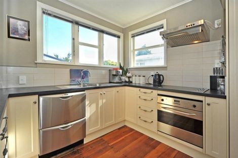 Photo of property in 3 Ilford Place, Awapuni, Palmerston North, 4412