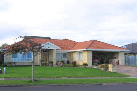 Photo of property in 12 Glanworth Place, Dannemora, Auckland, 2016